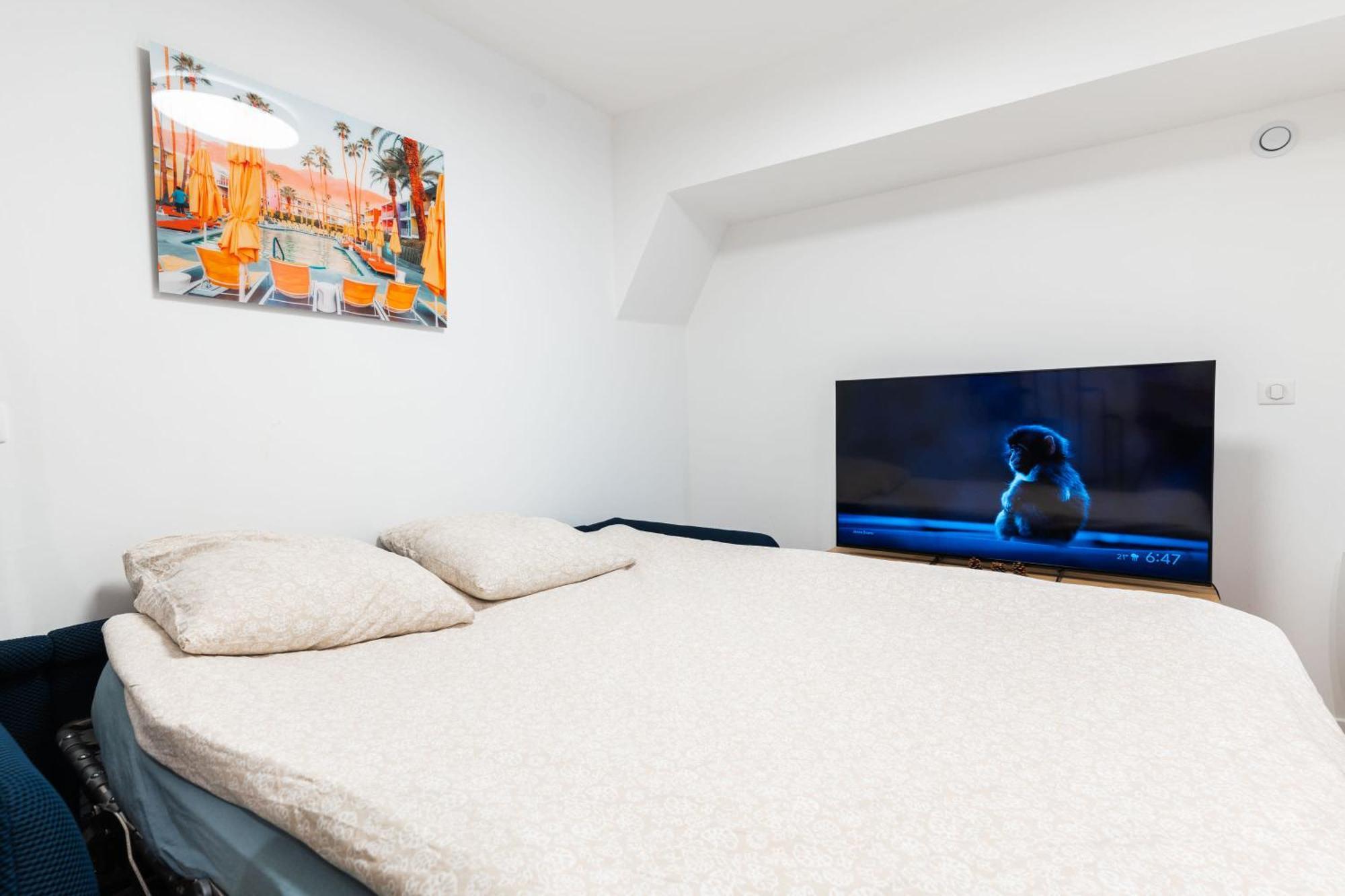 Loft 4 Bedroom Montmartre Pigalle Ac By Lcc Agency 파리 외부 사진