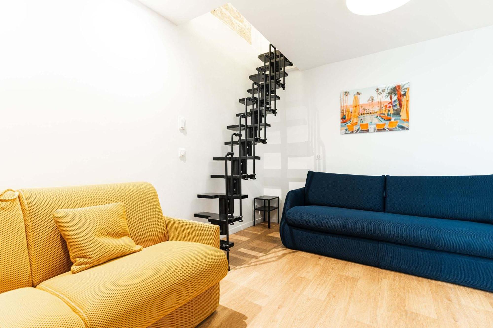 Loft 4 Bedroom Montmartre Pigalle Ac By Lcc Agency 파리 외부 사진