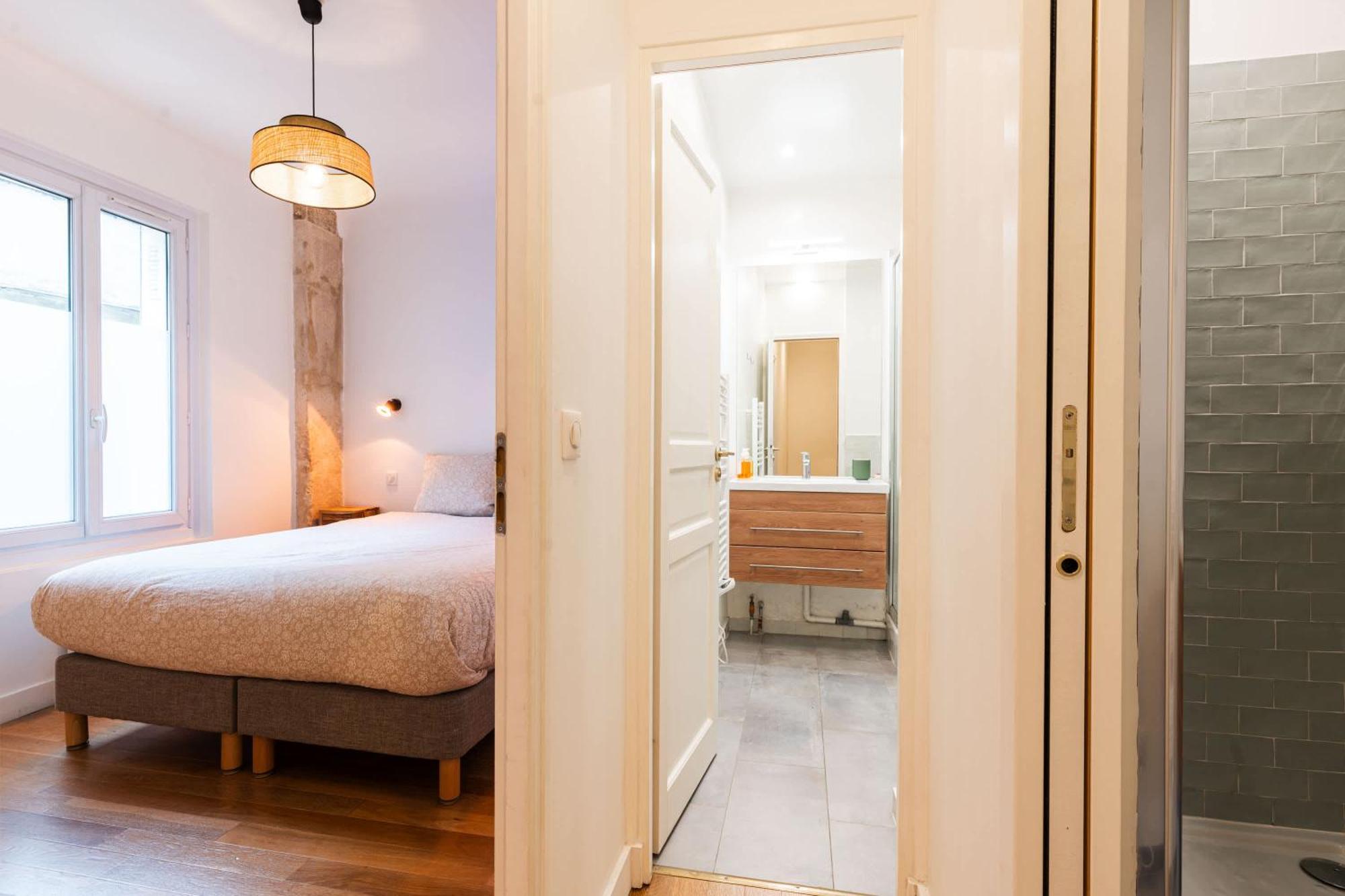 Loft 4 Bedroom Montmartre Pigalle Ac By Lcc Agency 파리 외부 사진